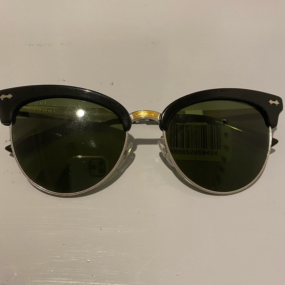 Gucci Cat Eye Sunglasses